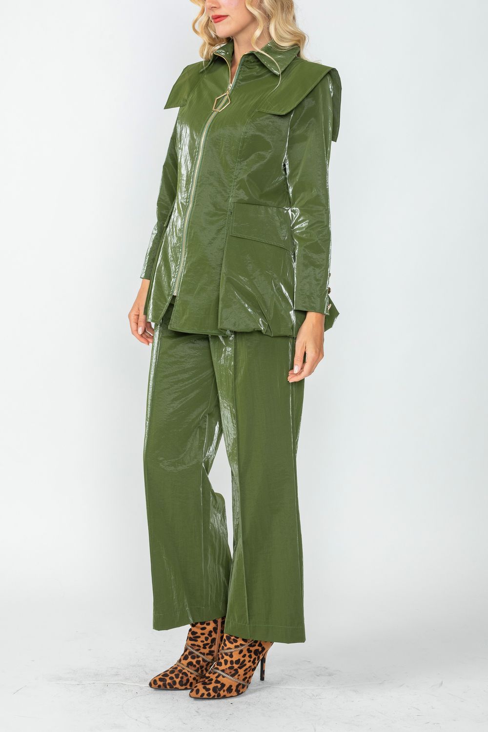 Olive Edwardian Collar Side Bubble Pocket Jacket