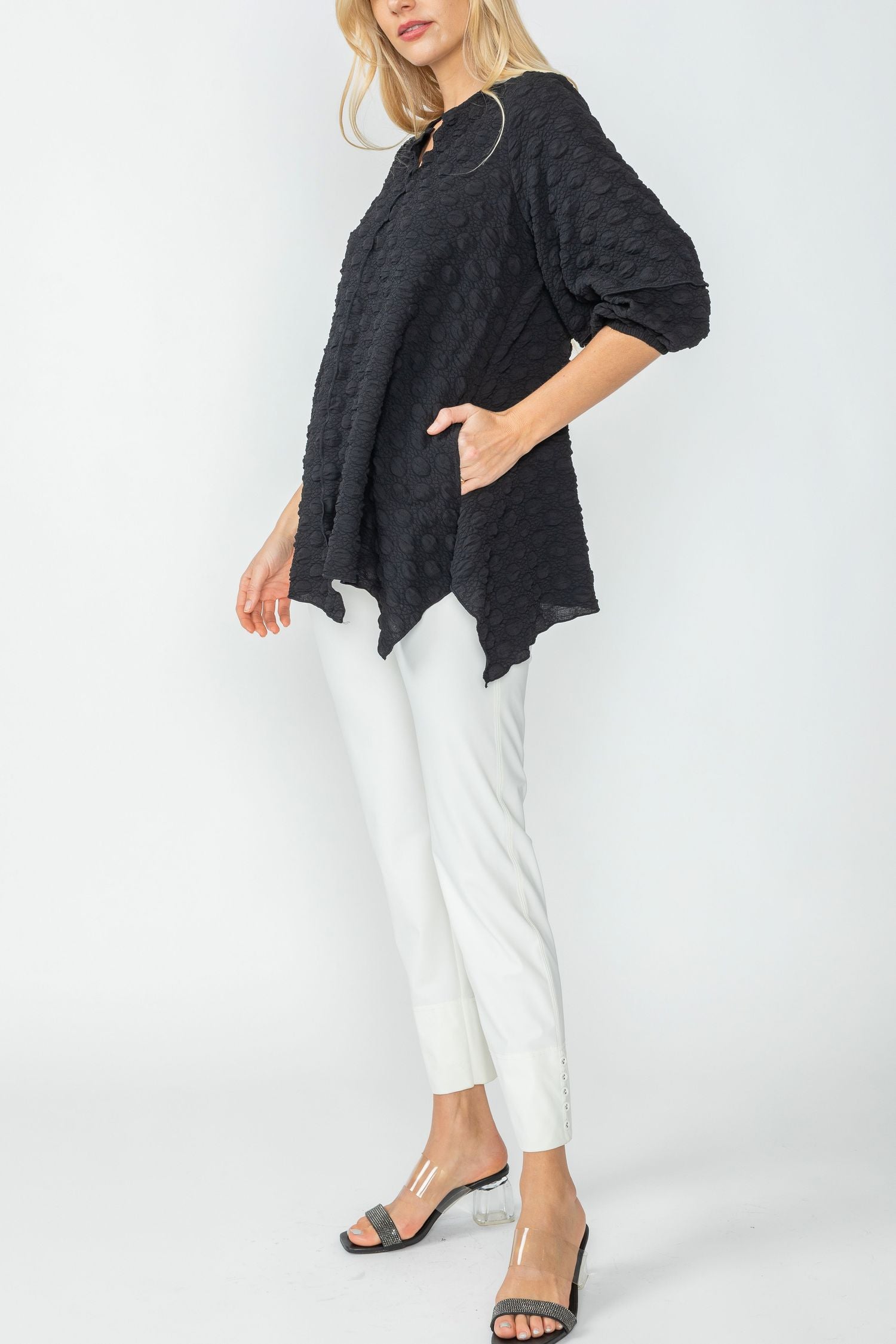 Black Lantern Sleeve Top