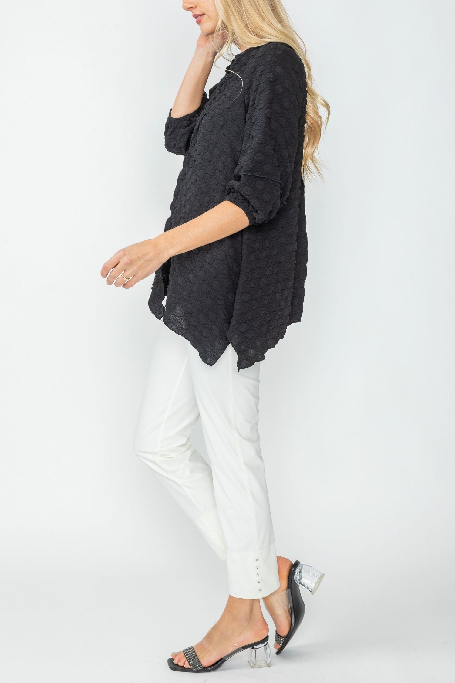 Black Lantern Sleeve Top