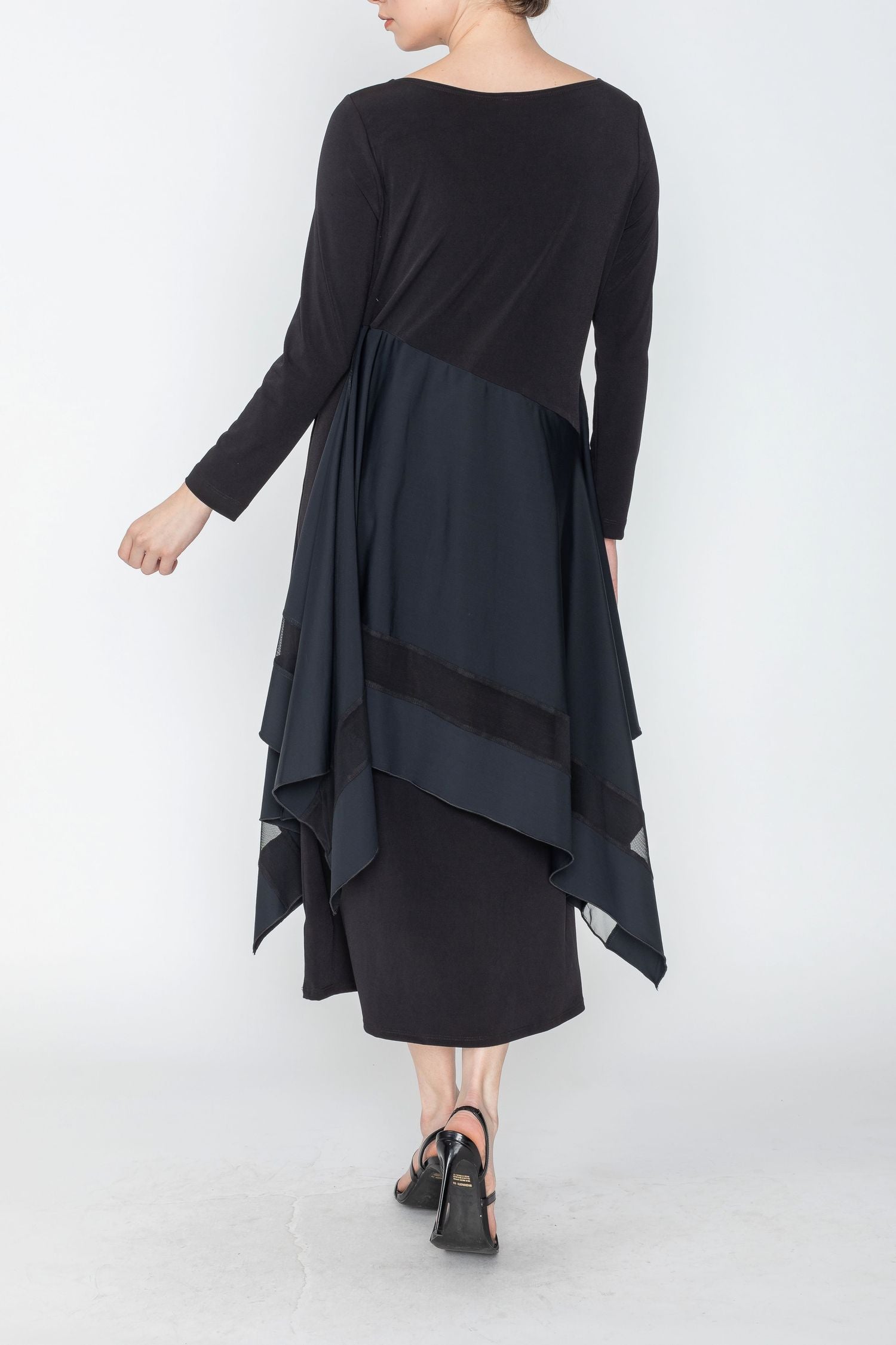 Black Boat Neck Asymmetrical Layer Mix Dress