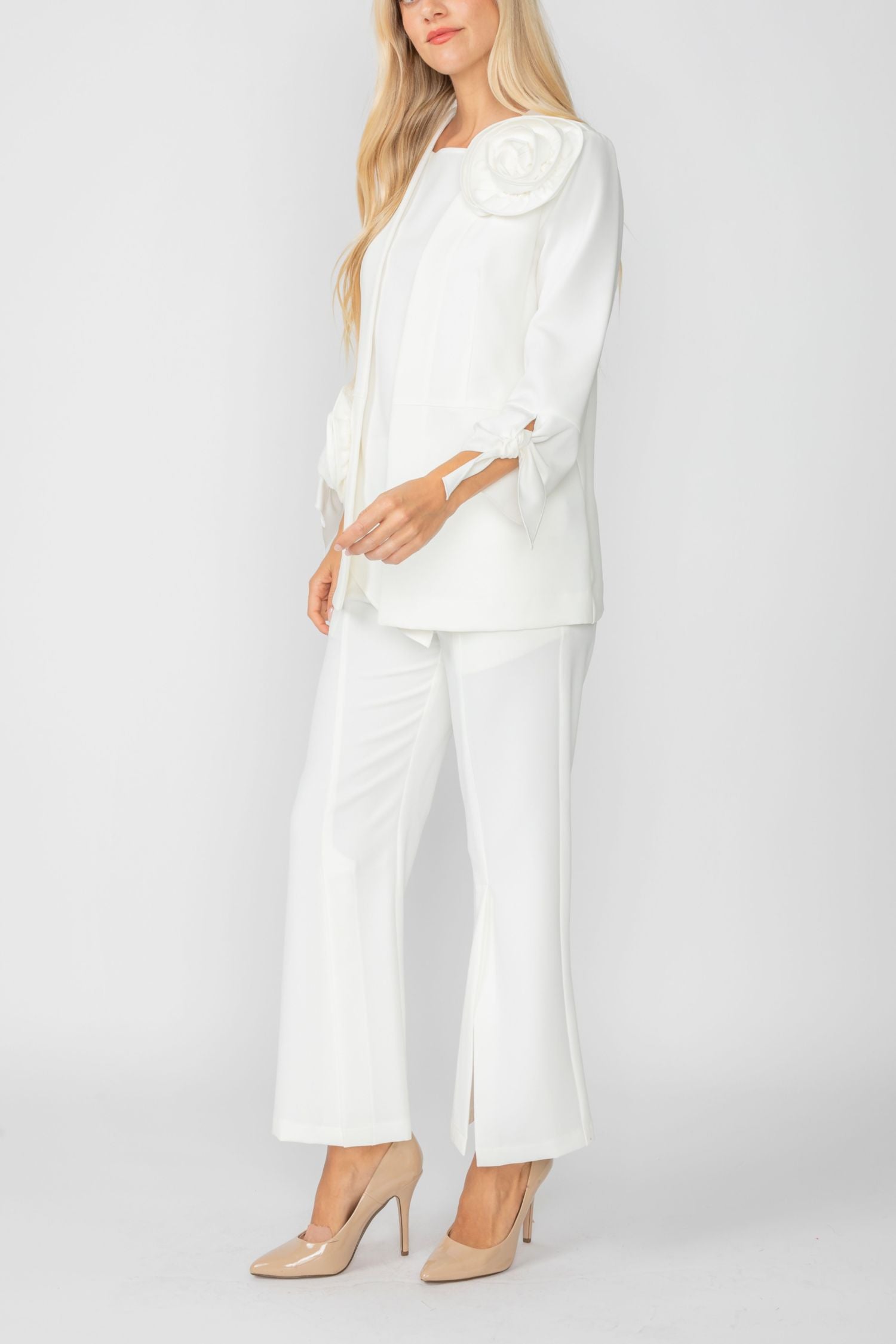 Off White Jacket With Knotted Sleeves