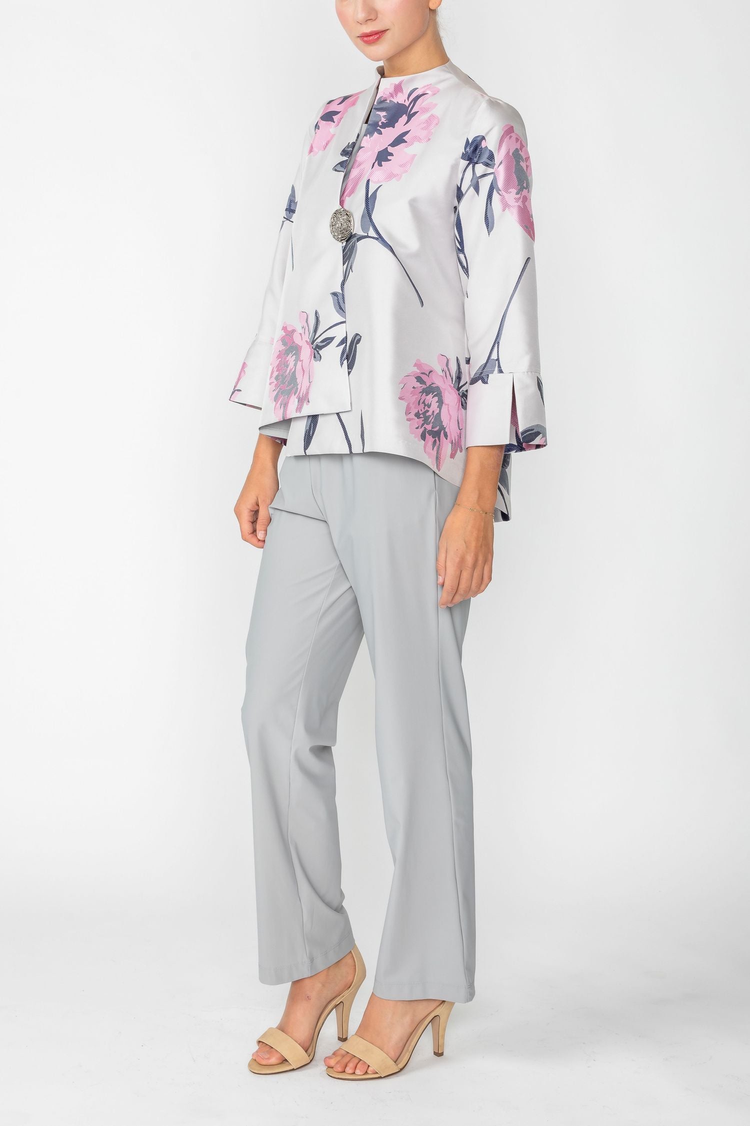 Navy and Pink Flower Brocade One Button 3/4 Sleeve With Slit Jacket