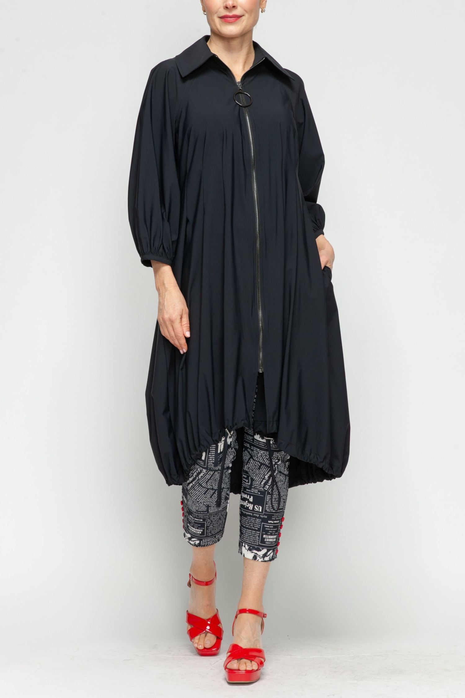 Black Bell Sleeve and Drawing Bottom Long Jacket
