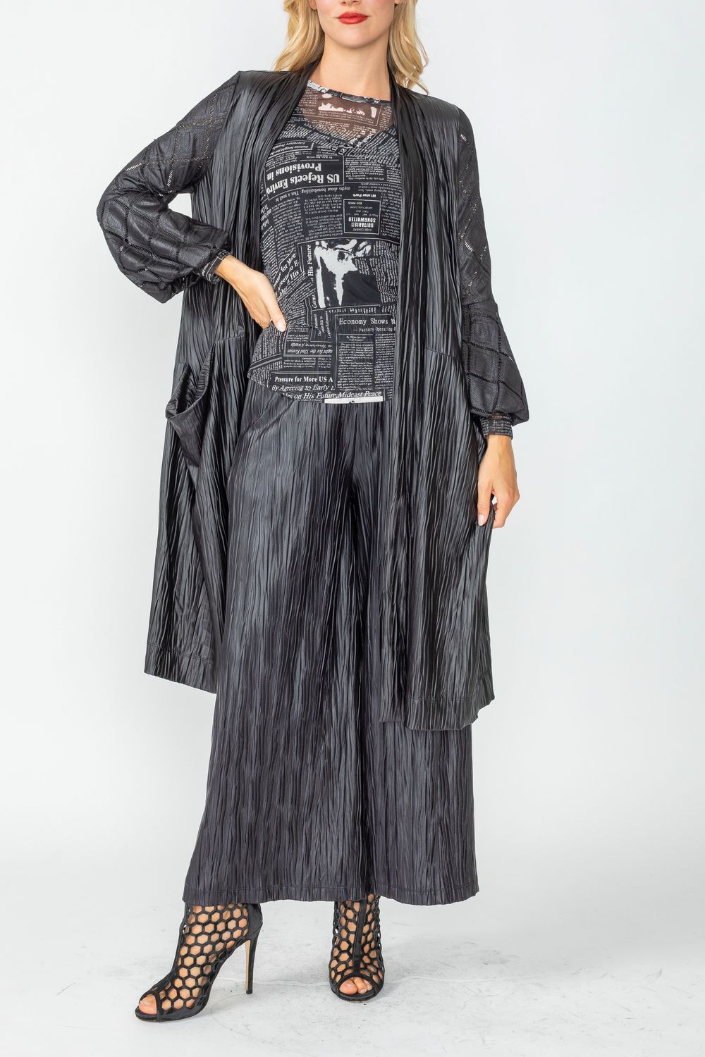 Black Puff Sleeve Kimono