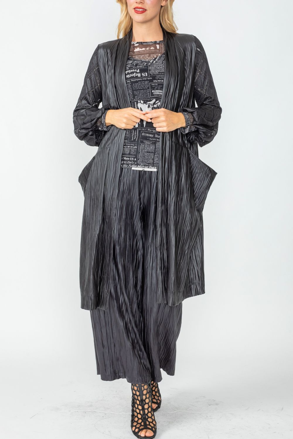 Black Puff Sleeve Kimono