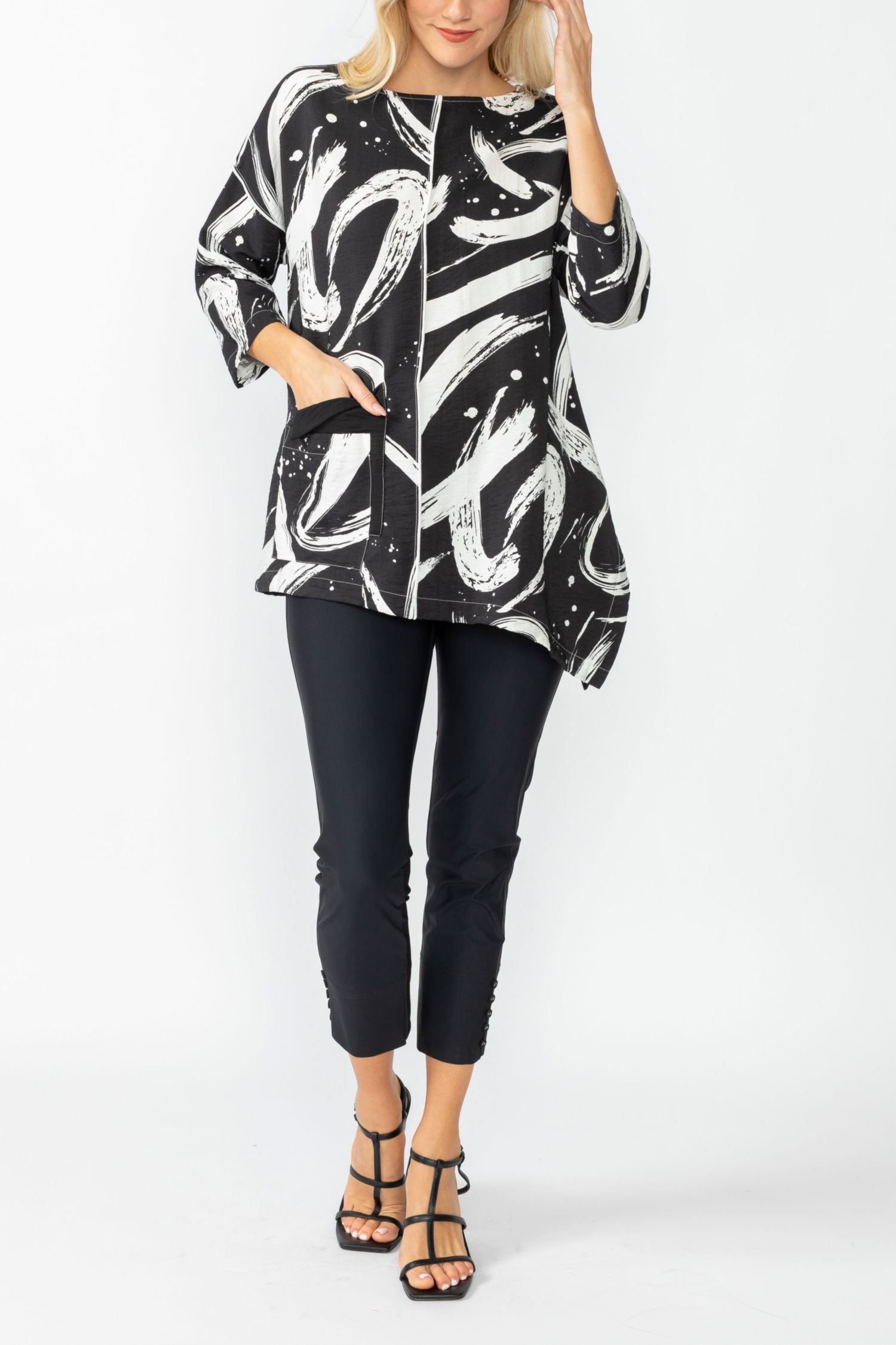 Black Contrast Brush Front Pocket Top