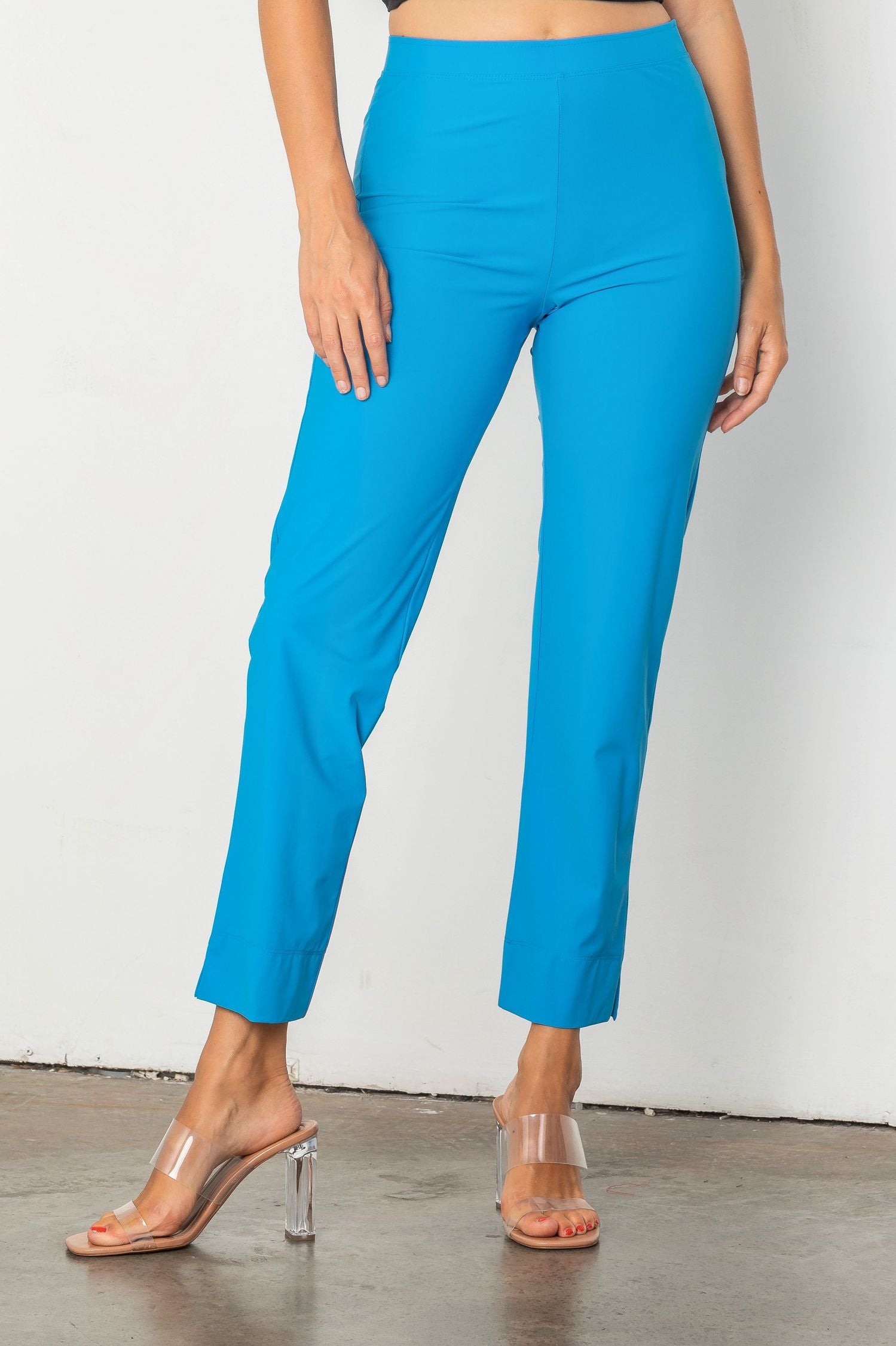 Aqua Ankle Slim Pants
