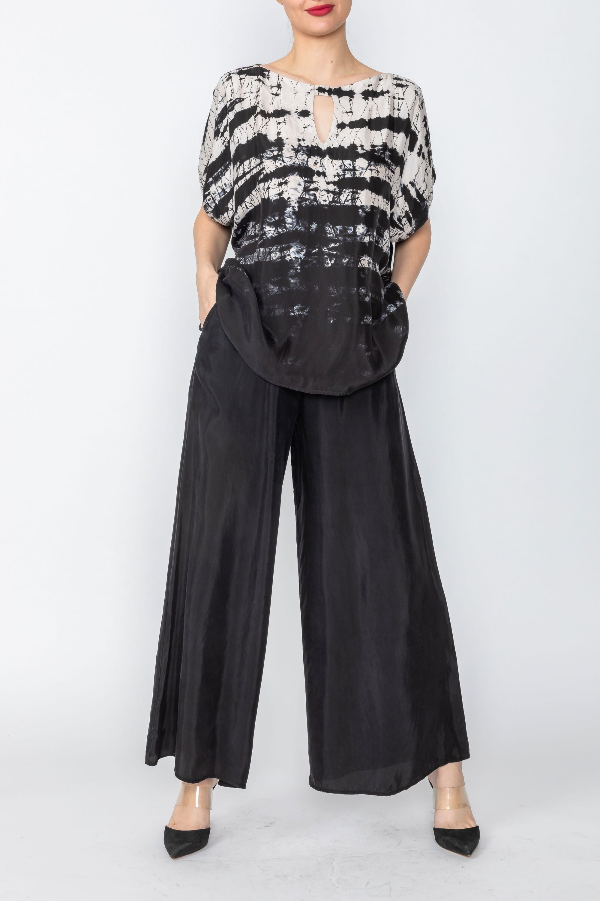 Black Plus Size Boat Neck Blouson Top