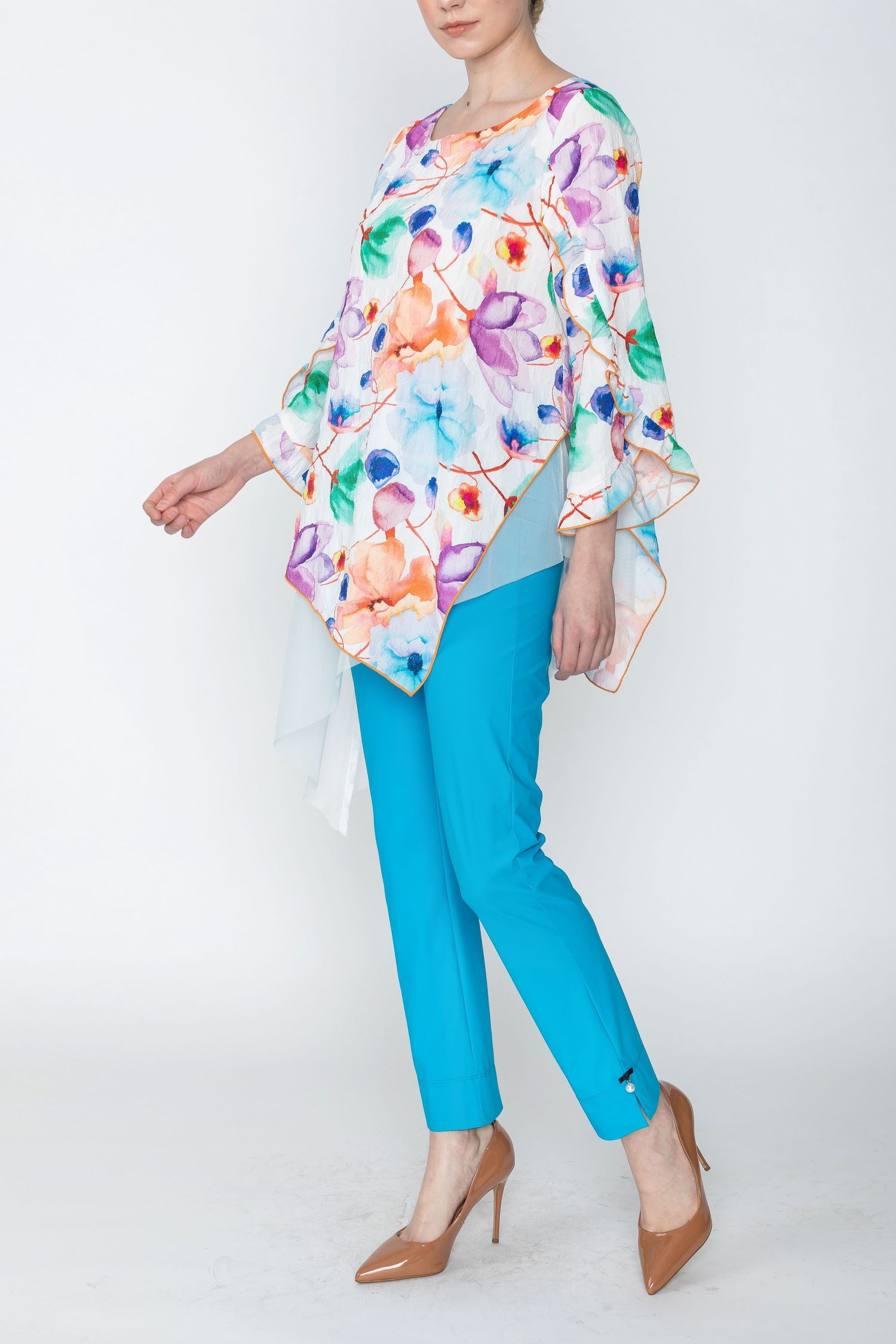 Multi-Color Floral Top W/ Ruffle Detail