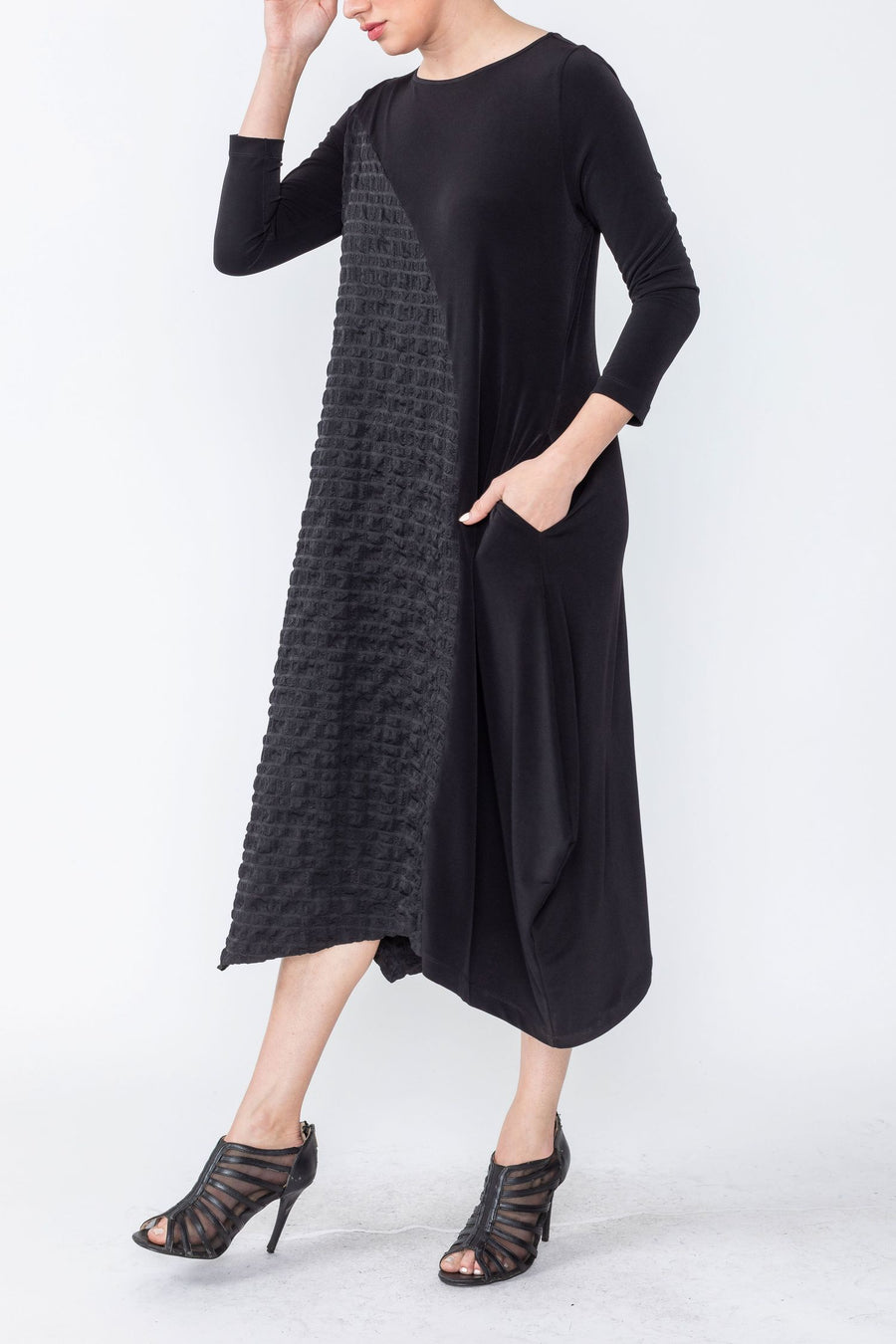 Dresses: Sleeveless, Short Sleeves & Long Sleeves