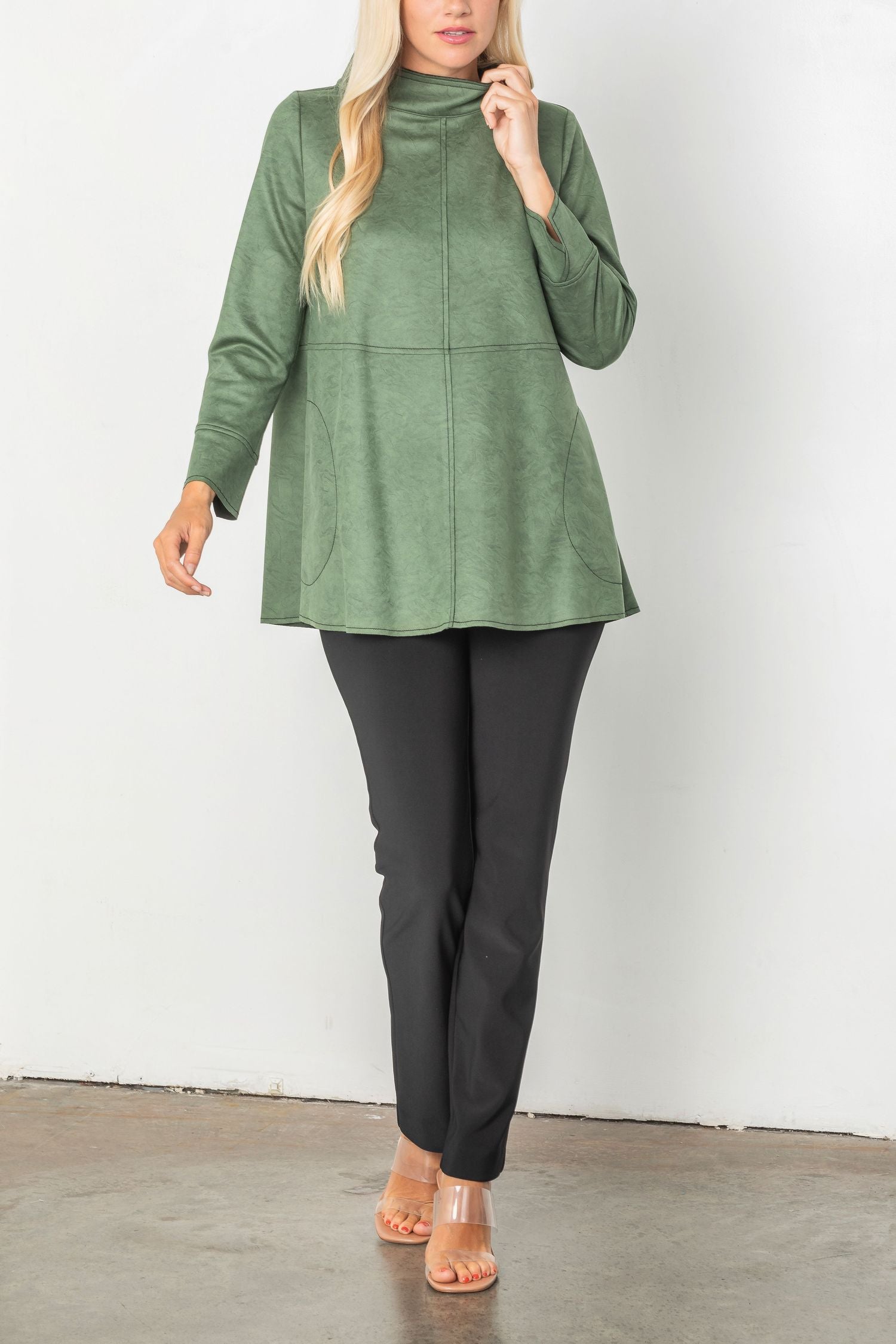 Green High Neck Contrast Stitching Top