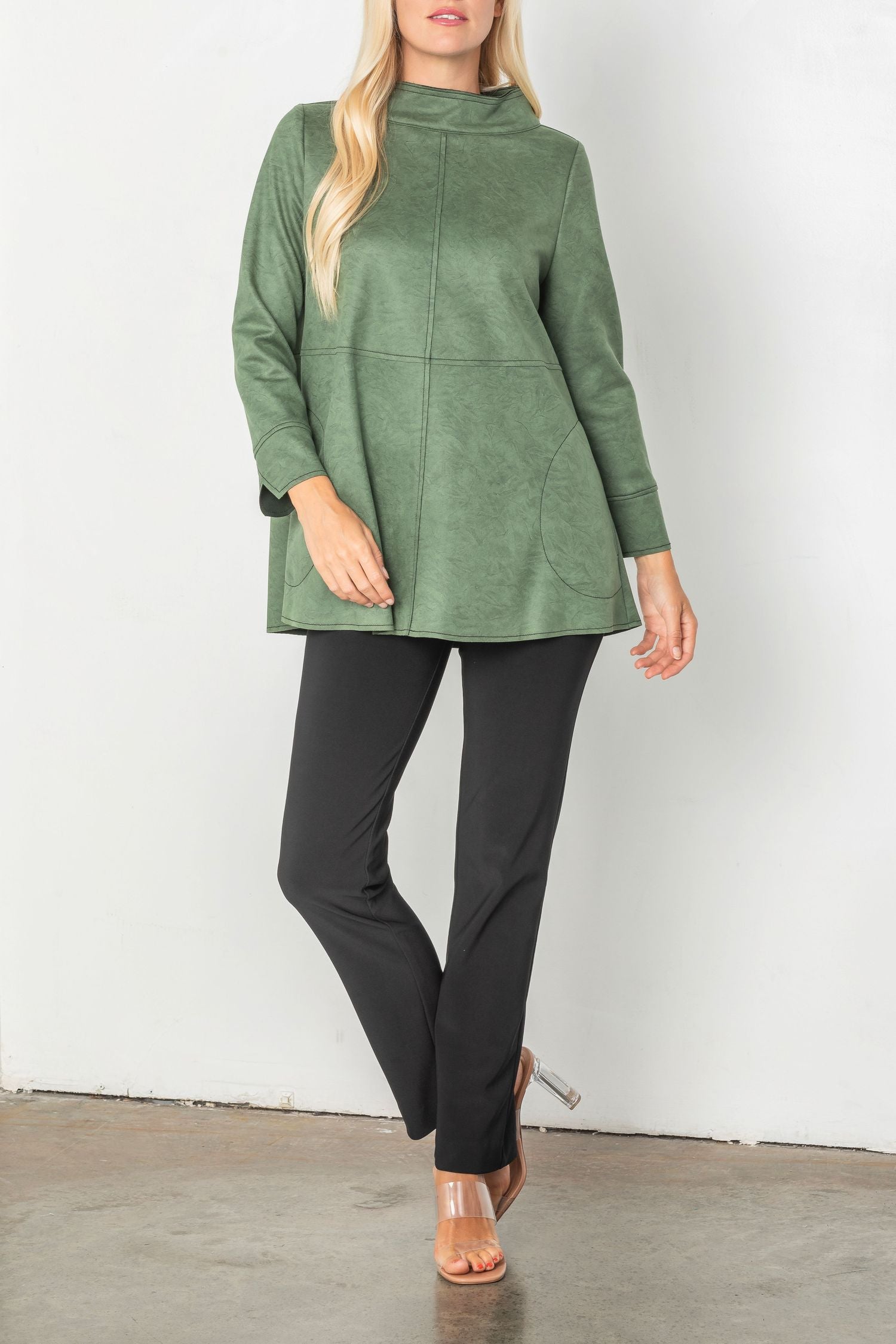 Green High Neck Contrast Stitching Top